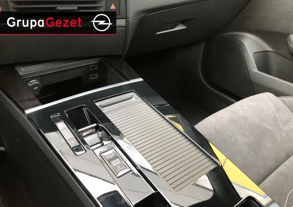Opel Astra cena 201990 przebieg: 5, rok produkcji 2024 z Suchedniów małe 154